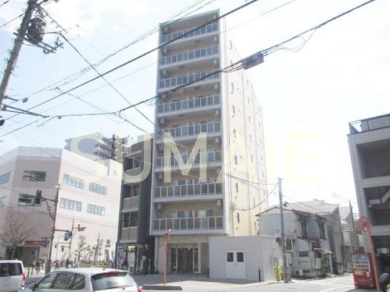 9階建てRC造マンションです☆