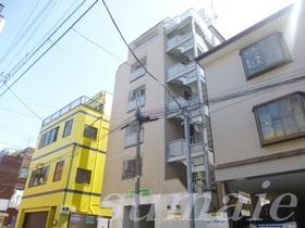 6階建てのマンションです！